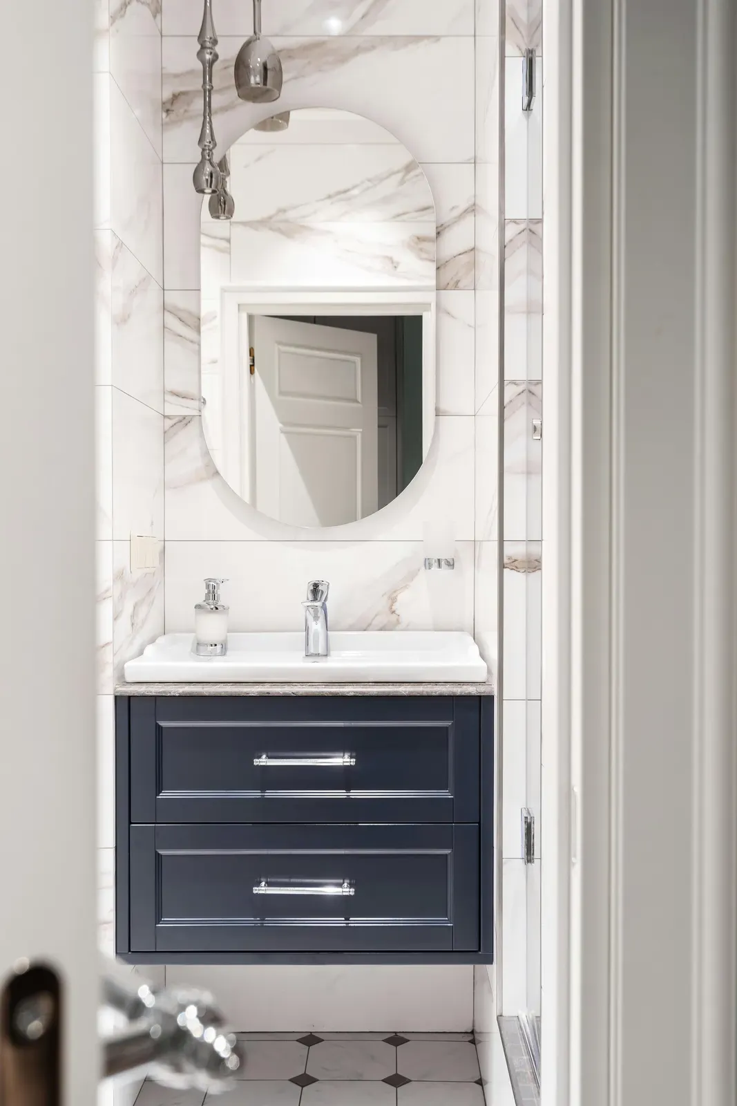 Pristine bathroom vanity — deep cleaning service