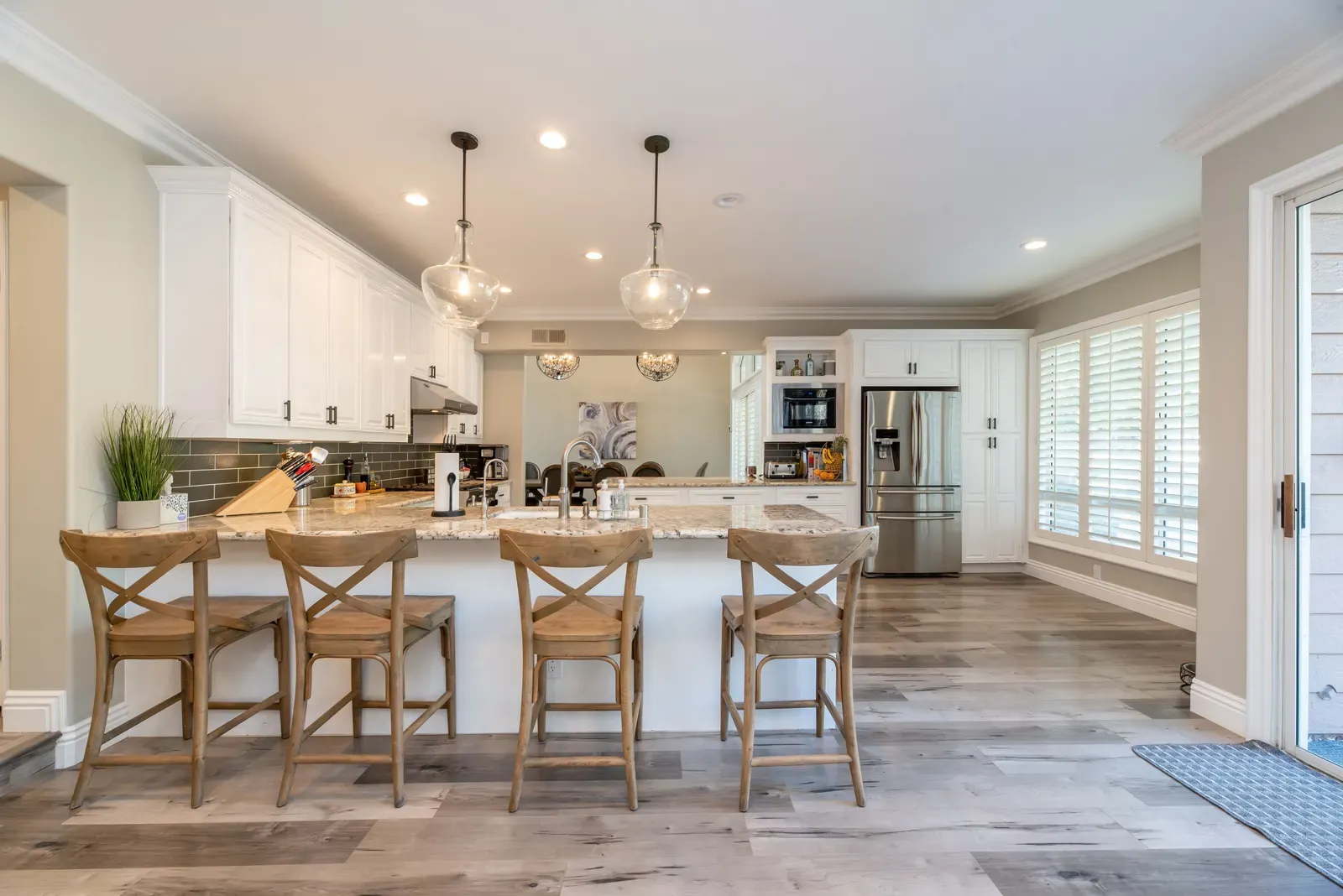 Bright, freshly cleaned modern kitchen in a Utah Valley home