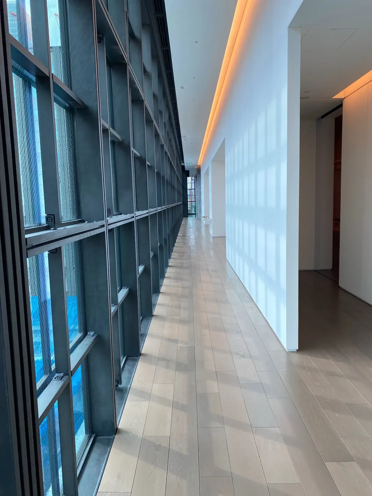Spotless modern kitchen — recurring cleaning service